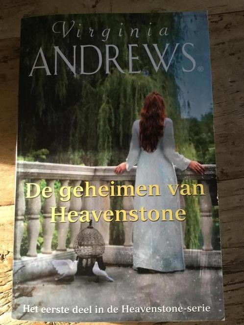 De geheimen van Heavenstone 9789026147623 Virginia Andrews, Boeken, Romans, Zo goed als nieuw, Verzenden