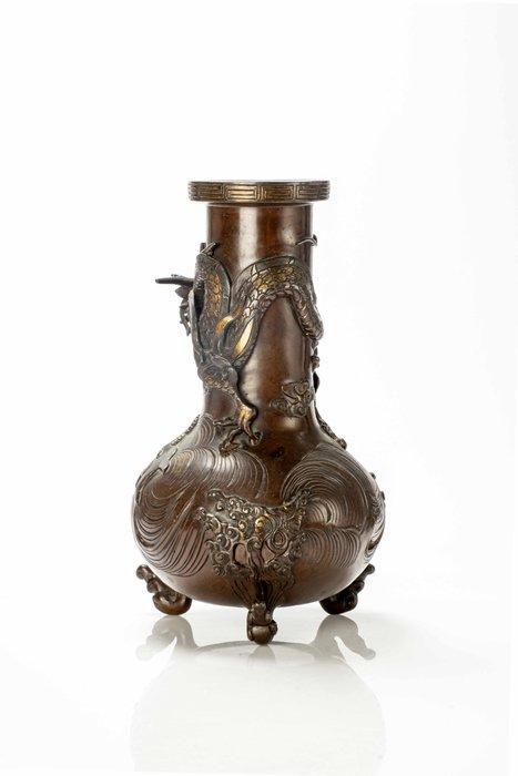 Vaas - Brons - Signed Sho  - A heavy brown patinated, Antiek en Kunst, Antiek | Overige Antiek