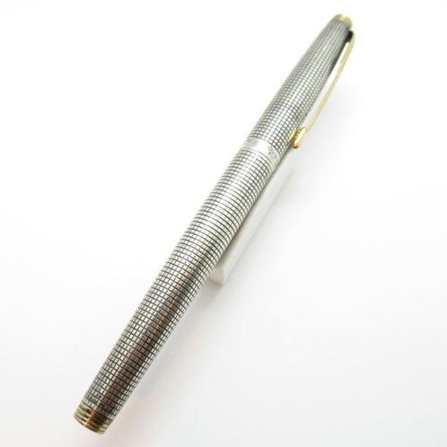 Parker - 75 (Sterling silver) - 14K gold nib (M) - Vulpen, Verzamelen, Pennenverzamelingen