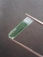 Rough tourmaline - for faceting or rough gemstone jewelry -, Verzenden