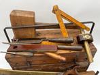 Carpenter Tool box with tools - Gereedschapskist (24) -