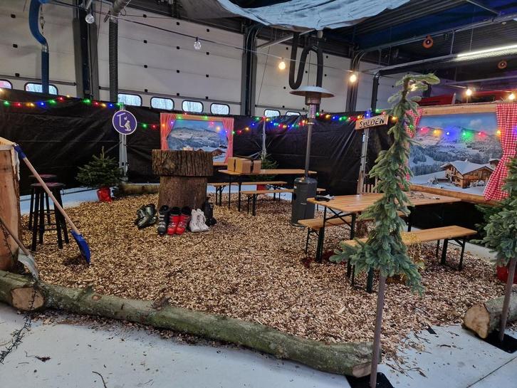 Apres ski thema Sölden, Hobby en Vrije tijd, Feestartikelen | Verhuur, Overige, Nieuw, Ophalen