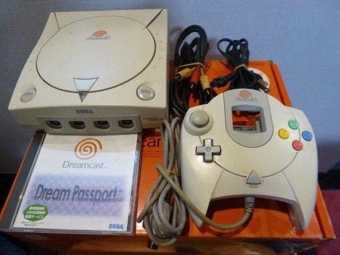 Sega - Dreamcast - Dreamcast Complete Console with Box and, Spelcomputers en Games, Spelcomputers | Overige Accessoires