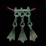 Viking periode Brons Amulet with Three Duck Feet - 63 mm