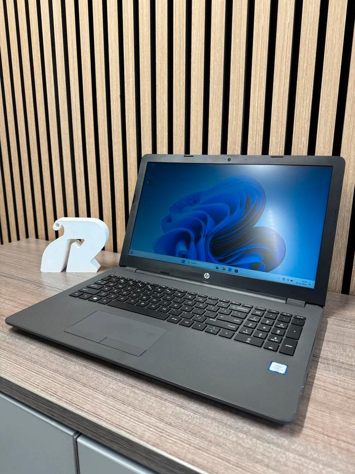 Refurbished HP 250 G6 Notebook - i3 6006U 4GB 128GB SSD, Computers en Software, Windows Laptops, 2 tot 3 Ghz, SSD, 15 inch, Met videokaart