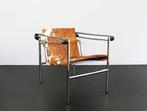 Cassina - Charlotte Perriand, Le Corbusier - Fauteuil - LC1