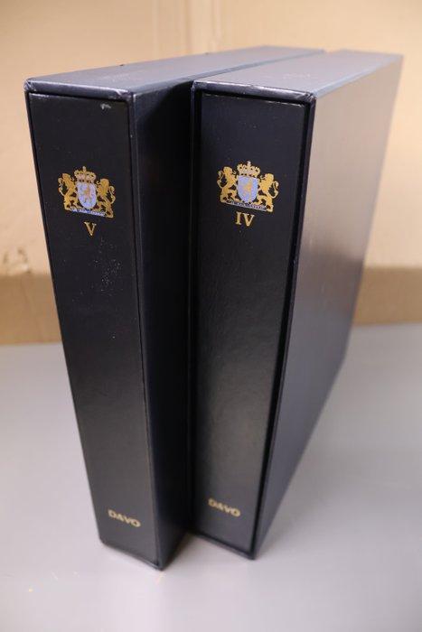 Nederland 1998/2011 - 2x lege DAVO LX voordrukalbums +, Postzegels en Munten, Postzegels | Nederland