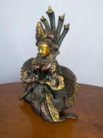 Naga Kanya, slangengodin, ongeveer 20 cm, India. - Messing -