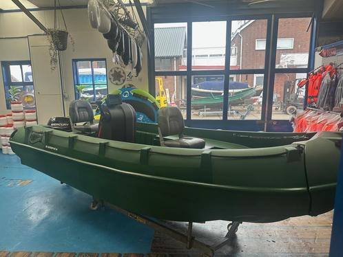 Whaly 455 met fishfinder te huur inclusief trailer, Watersport en Boten, Vis- en Consoleboten, Nieuw, Benzine, Tot 10 pk, Ophalen