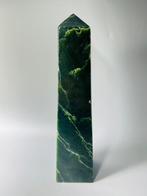 Jade Toren - Enorme Obelisk - Natuurlijke Steen - Intense, Verzamelen, Mineralen en Fossielen