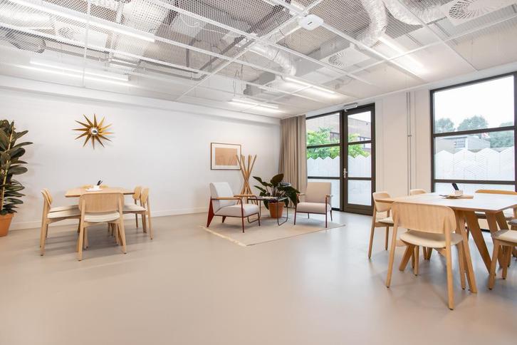 Werkplek-membership in Westerpark, Zakelijke goederen, Bedrijfs Onroerend goed