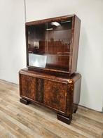 Vitrinekast - Art Deco vitrine in walnoothout uit de jaren