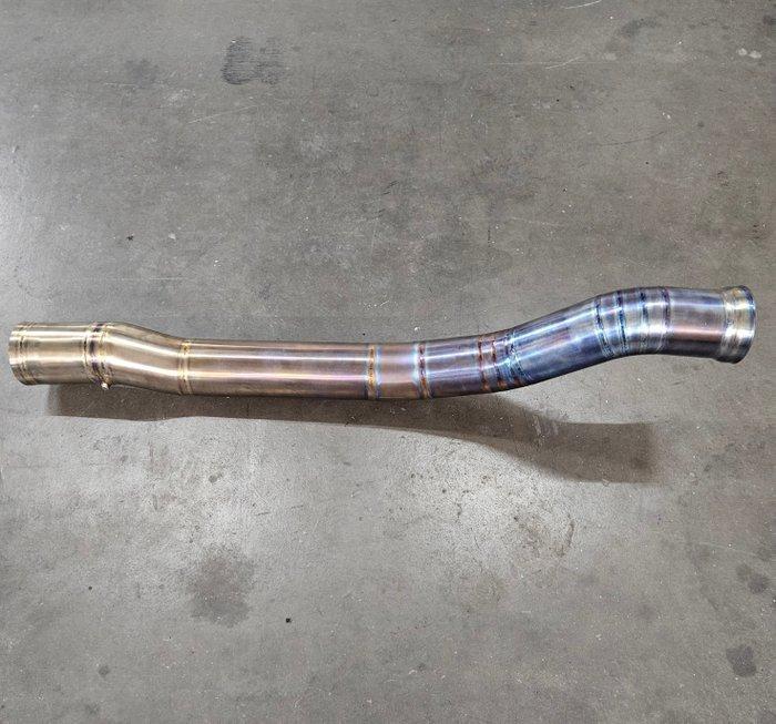 Auto-onderdeel - andere - Aston Martin F1 Endrohr, Verzamelen, Automerken, Motoren en Formule 1