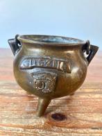 Kookpan - Brons - Grape - in 17th century style and with, Antiek en Kunst