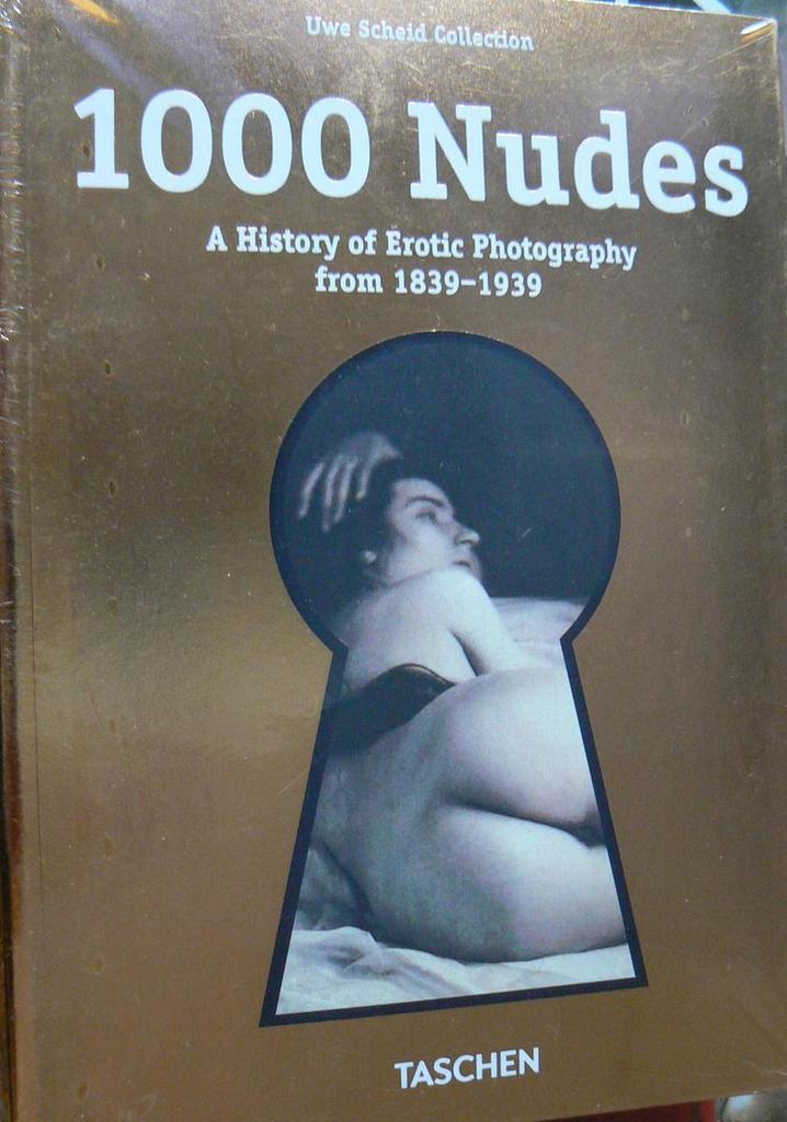 1000 Nudes 9783822847688 Scheid, Boeken, Kunst en Cultuur | Fotografie en Design, Zo goed als nieuw, Verzenden