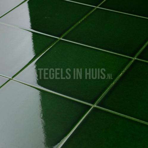 Wandtegel evolution glans victorian groen craquelé 15x15 cm, Doe-het-zelf en Verbouw, Tegels, Wandtegels, Nieuw, 10 m² of meer