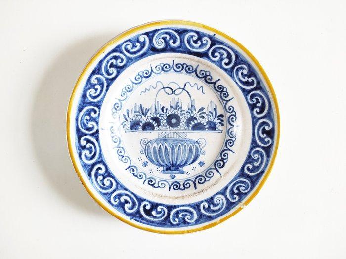 Delft - Bord - Delfts blauw, Antiek en Kunst, Antiek | Glas en Kristal