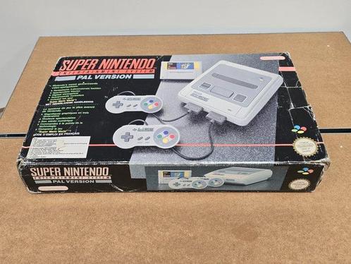 Nintendo - Snes - Super Rare Big Box Mario Super Mario, Spelcomputers en Games, Spelcomputers | Overige Accessoires