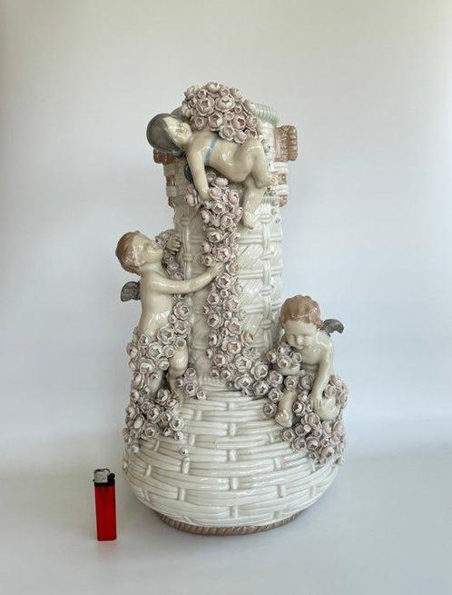 Amphora - Vaas - Porselein - Cherubijnen & Bloemen - 51,5, Antiek en Kunst, Antiek | Glas en Kristal