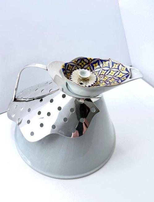 Driade - Borek Sipek - Theepot - Swann - Porselein,, Antiek en Kunst, Antiek | Meubels | Stoelen en Banken