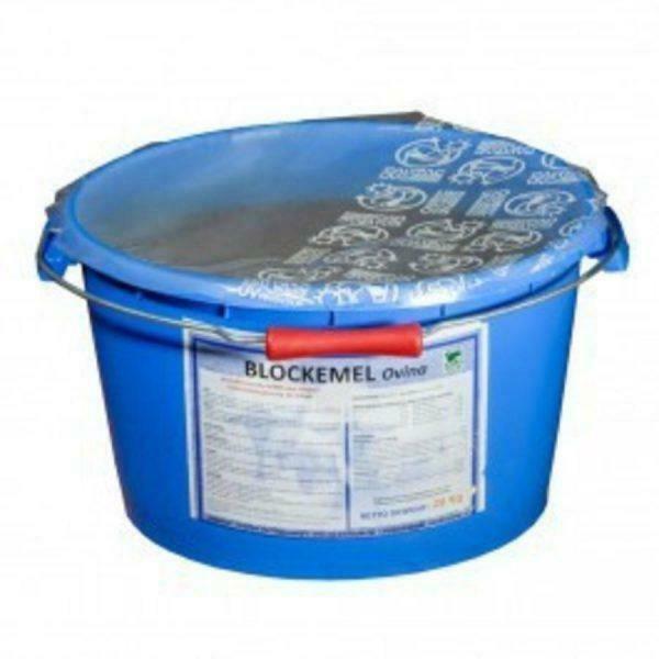 LIKSTENEN EN MINERALENEMMERS: koeien, schapen, paarden, Dieren en Toebehoren, Schapen, Geiten en Varkens