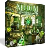 Nucleum Energy Research Institute | Board and Dice SC -, Hobby en Vrije tijd, Gezelschapsspellen | Bordspellen, Verzenden, Nieuw