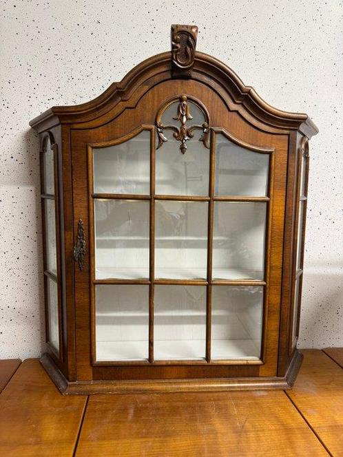 Vitrine - Vintage Houten Vitrinekast met Glazen Deurtjes -, Antiek en Kunst, Curiosa en Brocante