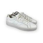 adidas Sleek Triple White - Maat 39.5, Gedragen, Sneakers of Gympen, Adidas, Verzenden