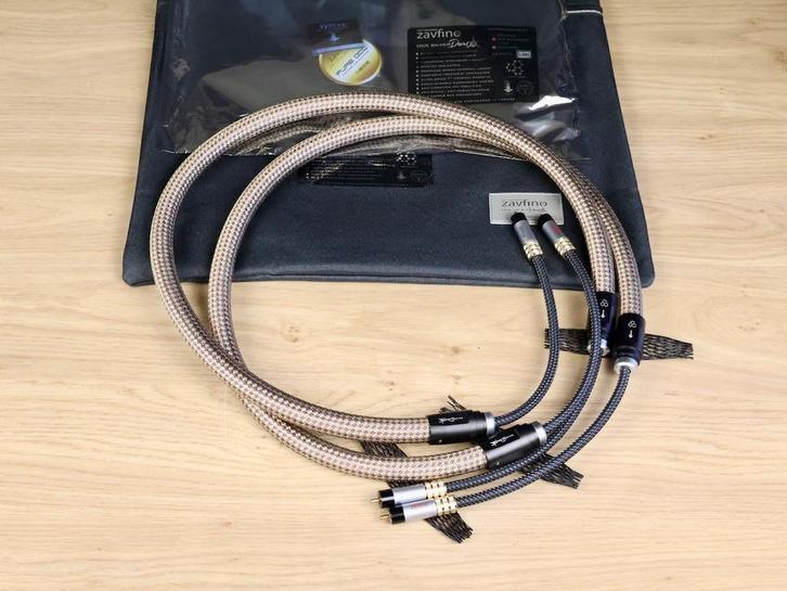 Zavfino 1877Phono Silver Dart Graphene highend audio interco, Audio, Tv en Foto, Audiokabels en Televisiekabels, Overige kabels
