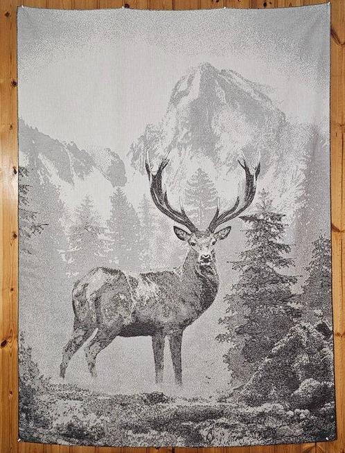 Arazzo Jacquard in Lana di Alpaca - 185x140cm - Cervo Adulto, Antiek en Kunst, Antiek | Kleden en Textiel