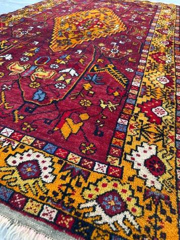 Tapijt - 200 cm - 120 cm - Met de hand gemaakt oud tapijt beschikbaar voor biedingen