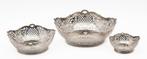 Three Dutch silver baskets, in three sizes, Antiek en Kunst, Antiek | Goud en Zilver, Zilver, Ophalen