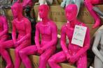 zittende Heren figuren van  exclusief A-merk