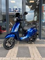 Vespa Sprint E4 Candy blue | 80cc | Akrapovic | Led | Bitubo, Gebruikt, Overige modellen, Maximaal 45 km/u, Ophalen of Verzenden