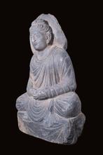 Gandhara Zittende Boeddha van leisteen - Geweldig! - 33.5 cm, Verzamelen, Mineralen en Fossielen
