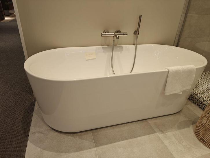 Vrijstaand bad 180x80cm wit - 0035, Doe-het-zelf en Verbouw, Sanitair, Bad, Nieuw, Ophalen