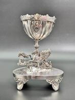 Beeldje - Figurita-caliz en plata - .915 zilver