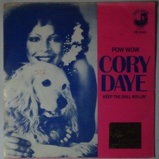 Cory Daye - Pow Wow - Single, Cd's en Dvd's, Vinyl Singles, Verzenden