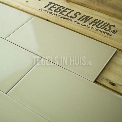 Wandtegel 10x20 cm vt jasmijn creme glans wandtegel, Doe-het-zelf en Verbouw, Tegels, Wandtegels, Nieuw, 10 m² of meer, Keramiek