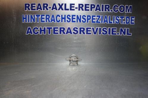 Embleem Opel Kadett B, gebruikt. (Emblemen, Overig) (Overig), Auto-onderdelen, Carrosserie en Plaatwerk, Gebruikt, Opel, Verzenden