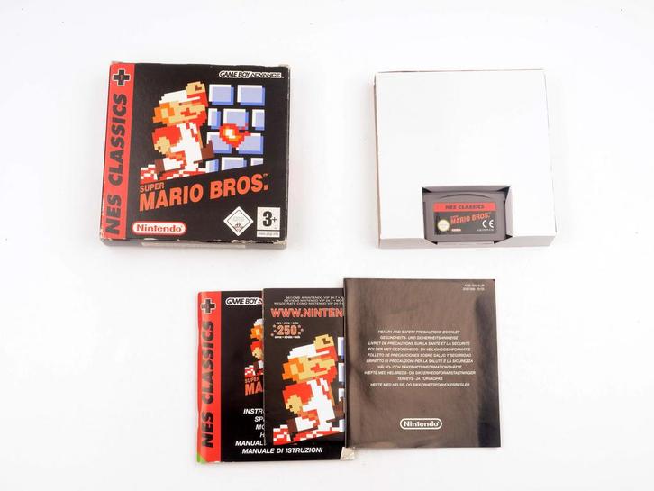 Super Mario Bros (NES Classics) [Gameboy Advance], Spelcomputers en Games, Games | Nintendo Game Boy, Zo goed als nieuw, Ophalen of Verzenden