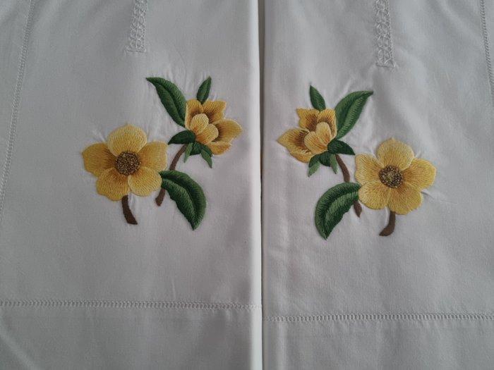 Laken - 285 cm - 270 cm, Antiek en Kunst, Antiek | Kleden en Textiel