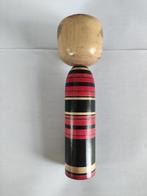 Beeldje, Japanese handmade wood carving dolls - 28 cm -