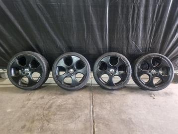 Volkswagen GTi velgen 18 inch met winterbanden beschikbaar voor biedingen