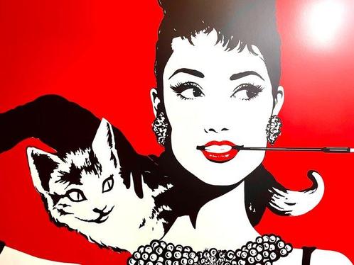 Antonio de Felipe - Audrey Hepburn (with cat) - Jaren 2000, Antiek en Kunst, Kunst | Designobjecten