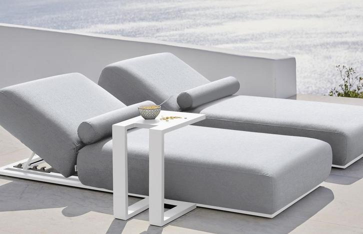 Flow. Ligbed Sentosa lead chiné met wit frame |, Tuin en Terras, Tuinsets en Loungesets, Ophalen of Verzenden