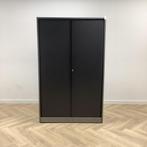 Tweedehands Ahrend roldeurkast / garagekast vv 4 legborden, Huis en Inrichting, Ophalen of Verzenden, Gebruikt