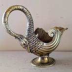 Max Le Verrier (1891-1973) - Kan - Gepatineerd brons - CYGNE