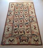 NOBLE USHAK - Usak - Vloerkleed - 242 cm - 152 cm - Perfect, Nieuw