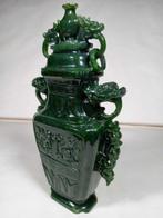 dekselvaas - jade (niet getest) - China - Groene jade